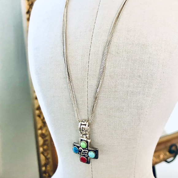 Vintage Silver Stone Cross Necklace - Picture 12 of 12